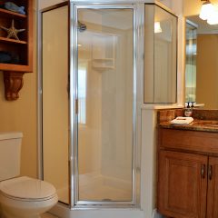 2nd Master Suite Bath