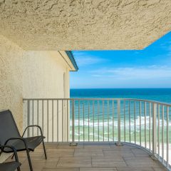 2nd master suite private balcony