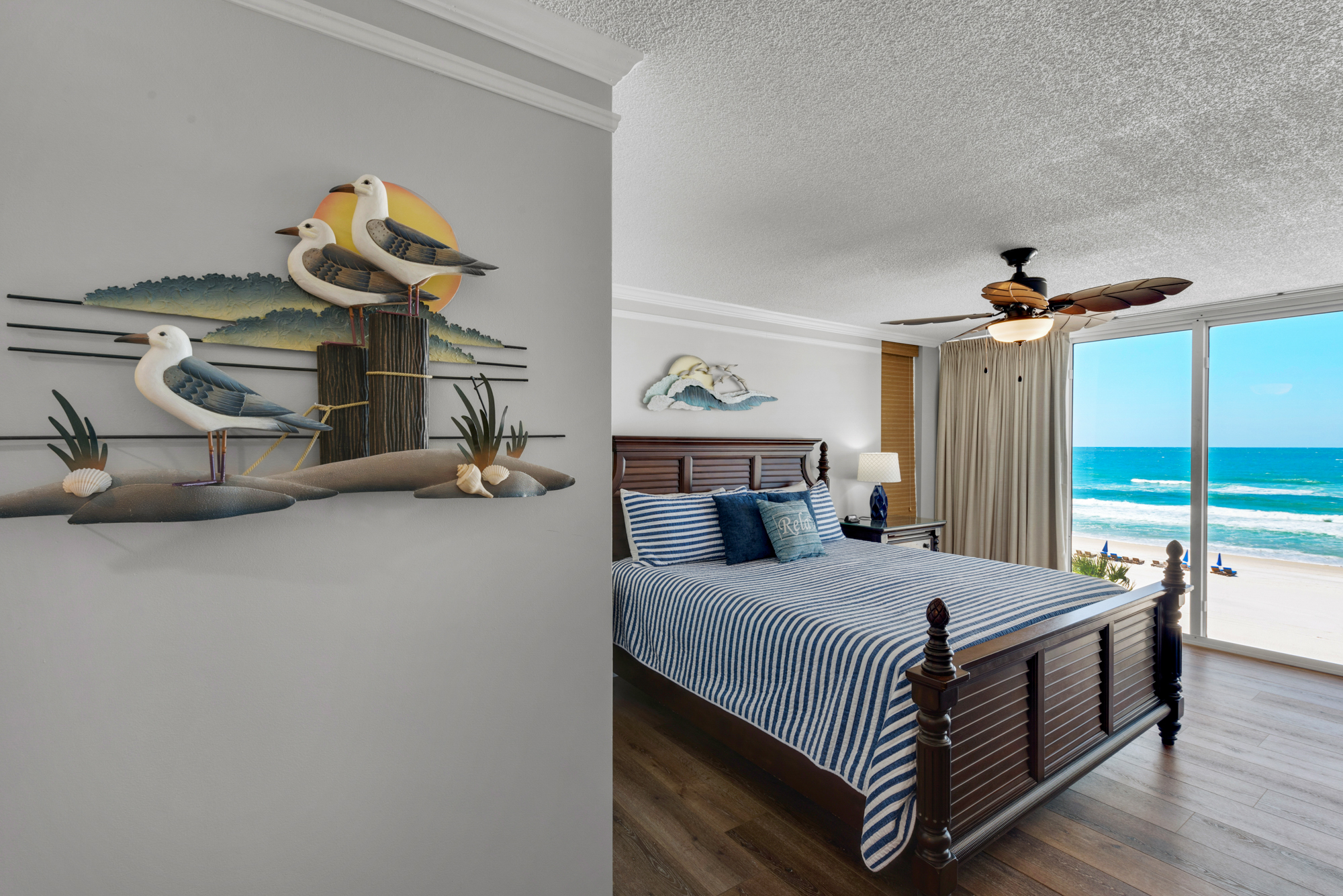 5 STAR WITH SEASONAL BEACH CHAIRS!!! Long Beach Resort