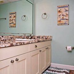 Guest bath with dual sinks and garden tub/shower combination